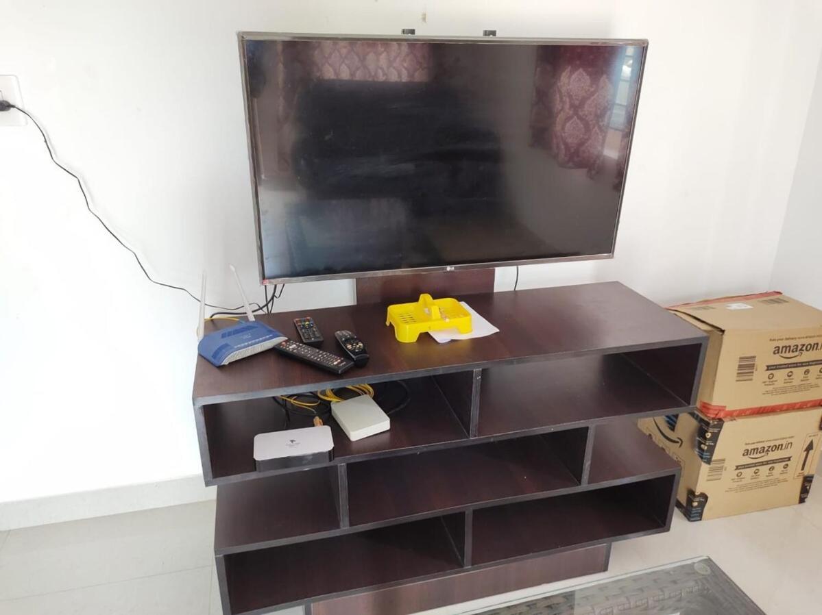 Fully Furnished 3Bhk 2 Floor Villa アンガマリー エクステリア 写真